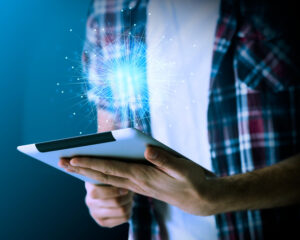 Cómo aplicar la inteligencia artificial en tu estrategia sin perder la conexión con tu audiencia